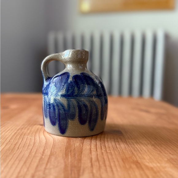 Beaumont Brothers Pottery Handcrafted Blue and Gray salt glaze jug small 1994 - Picture 2 of 9